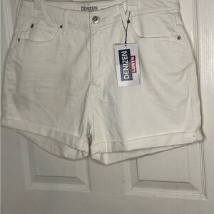 Denizen from Levi's Women's Cream Jean Shorts
